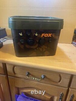 Fox Bivvy Power Pack/bank Carp Fishing, Camping 12v 17ah Complete with charger