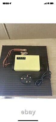 Fox Bivvy Power Pack/bank Carp Fishing, Camping 12v 17ah Complete with charger